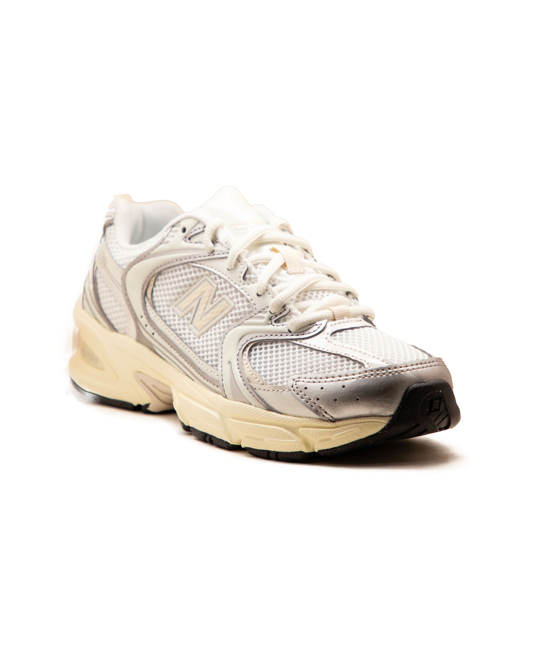 New Balance 530 White Silver Cream