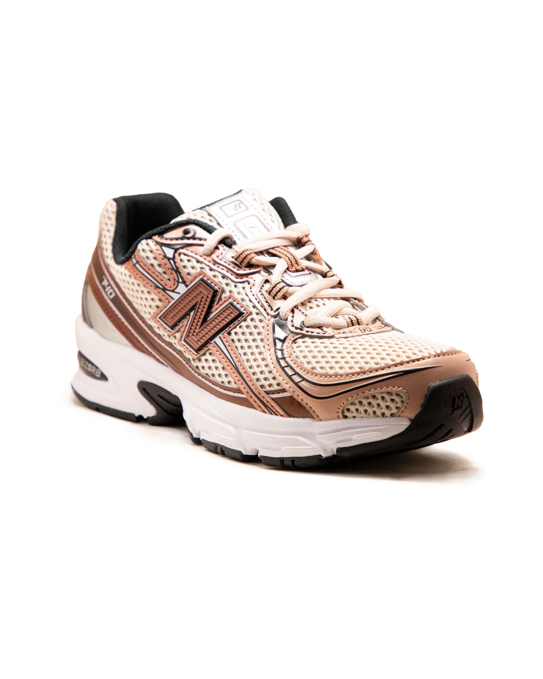 New Balance 740 Beige