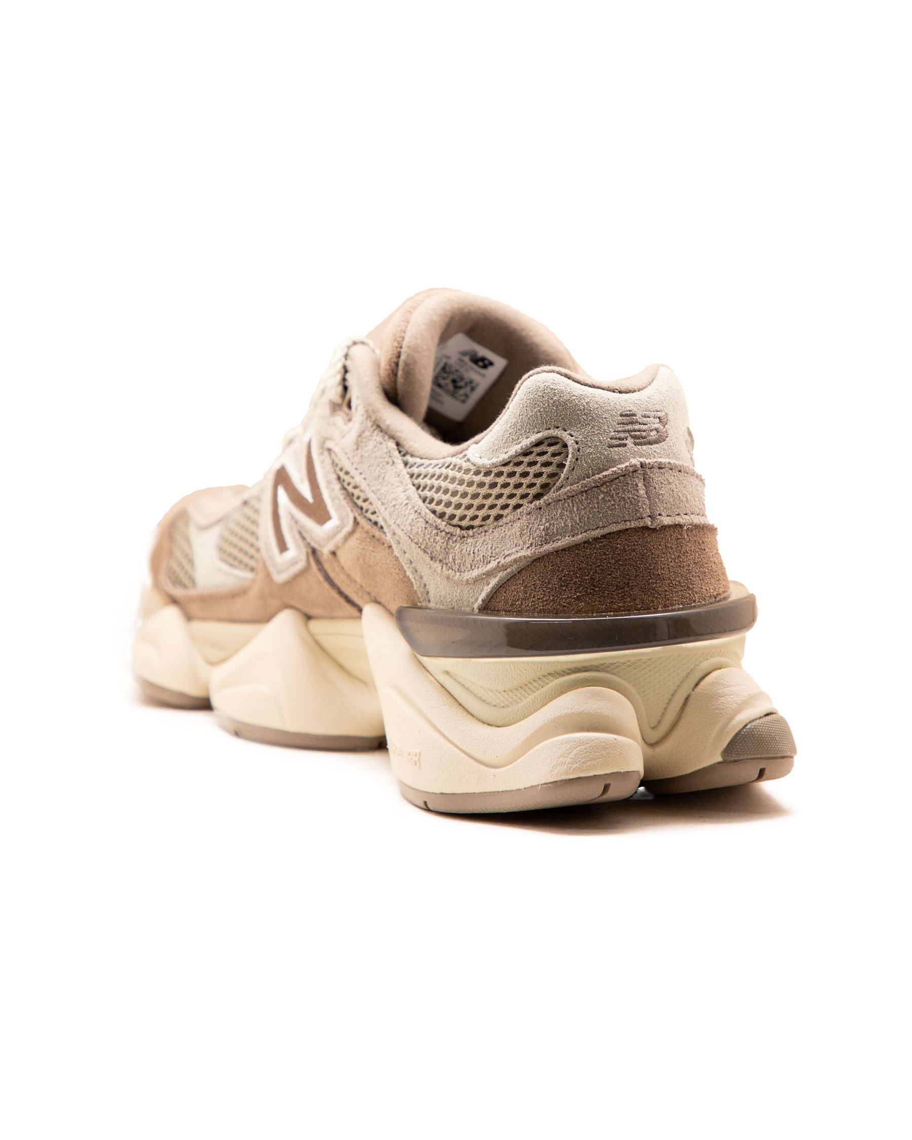 New Balance 9060 Mushroom