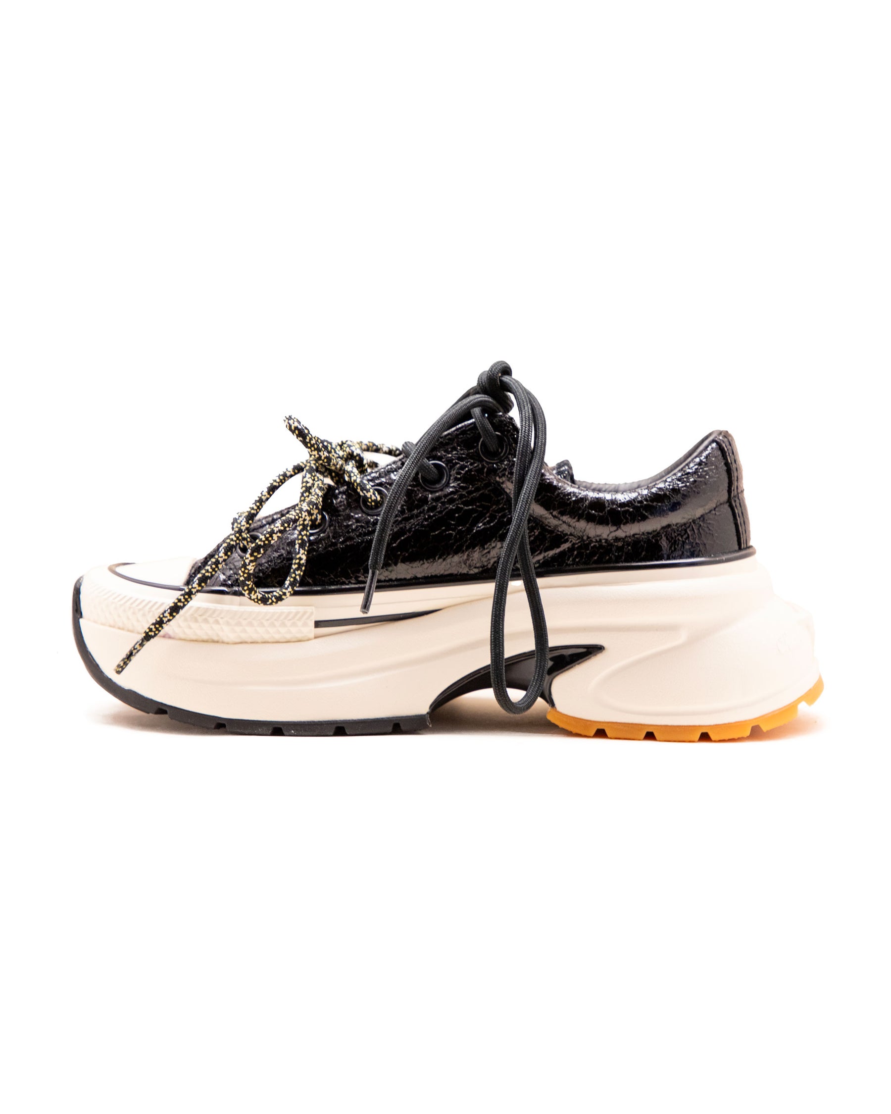Converse Run Star Crush Distressed Patent Black Egret