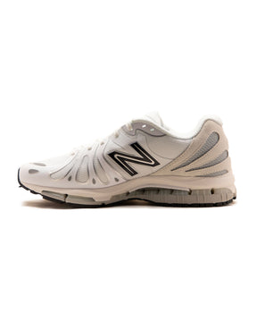 New Balance 1890 Bianca Argento