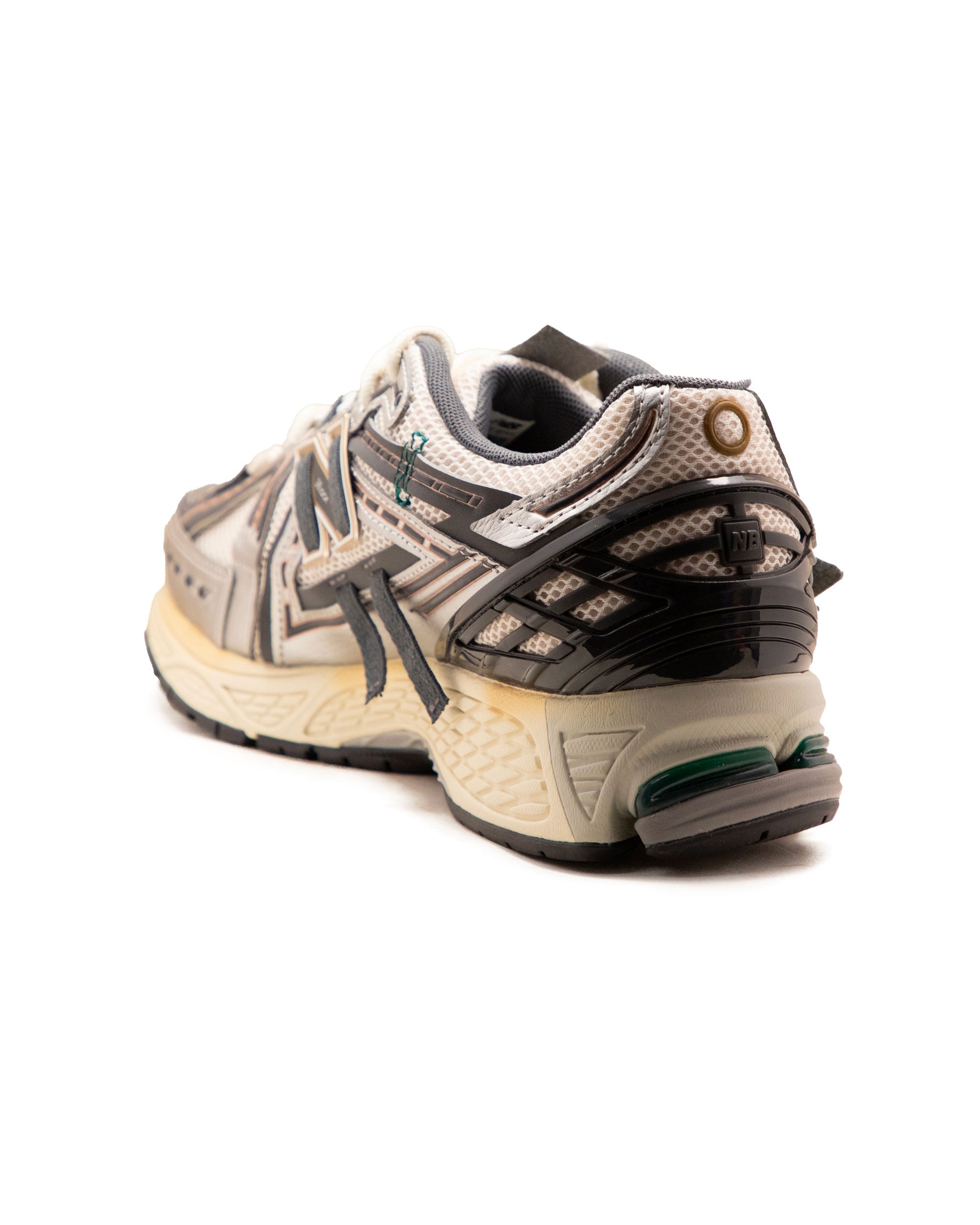 New Balance 1906 White Silver