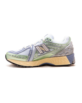 New Balance 1906r Metallic Green