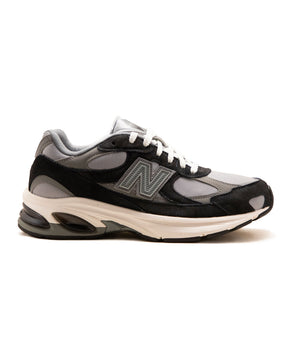 New Balance 2010 Black Grey
