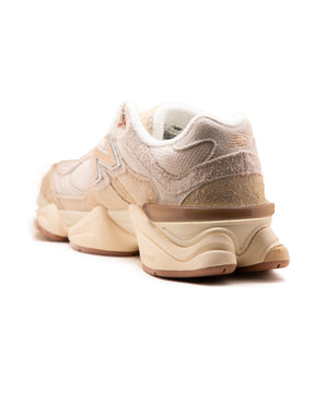 New Balance 9060 Bisque Sea Salt