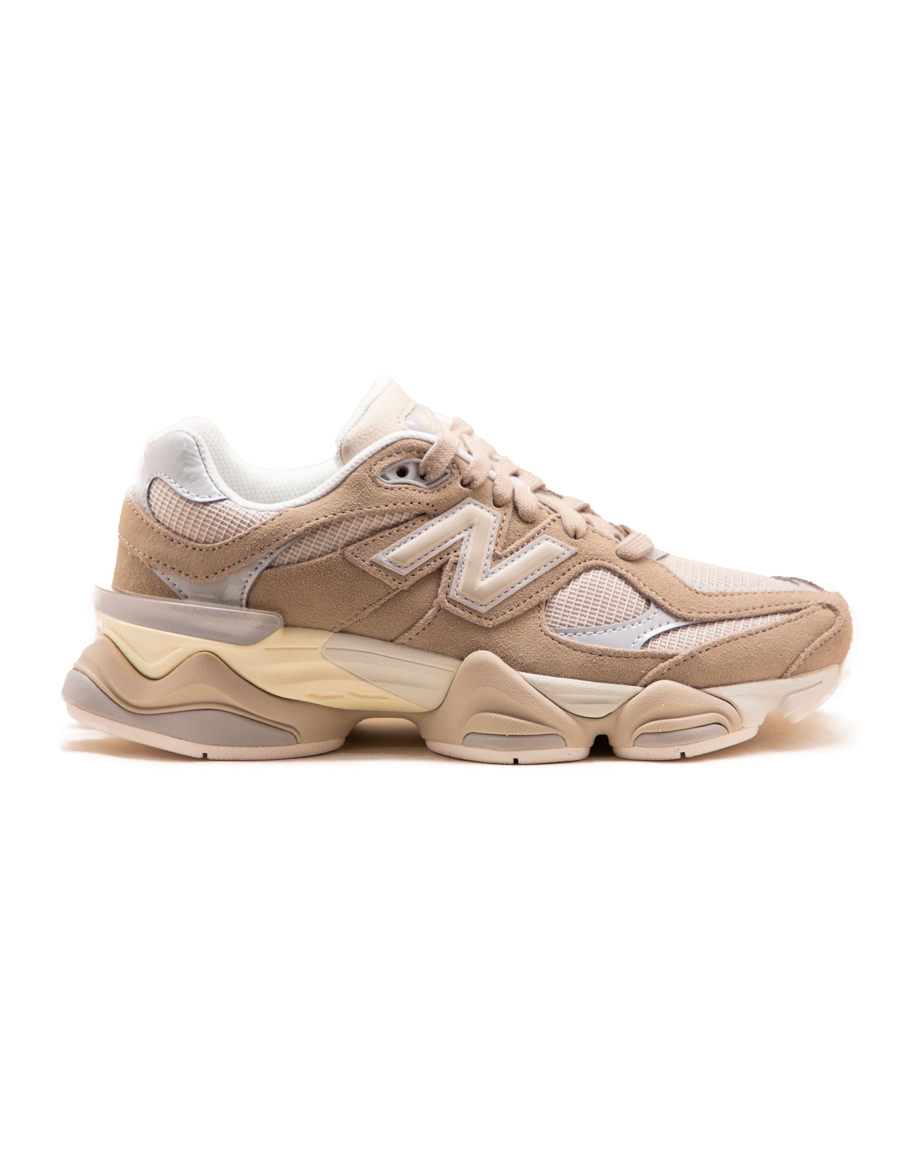 New Balance 9060 Driftwood Timberwolf Beige