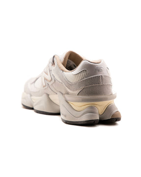 New Balance 9060 Driftwood Sea Salt Grigio