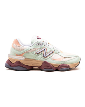 New Balance 9060 Pink