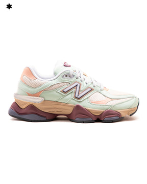 New Balance 9060 Pink