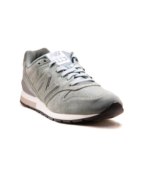 New Balance 996 Suede Grigio
